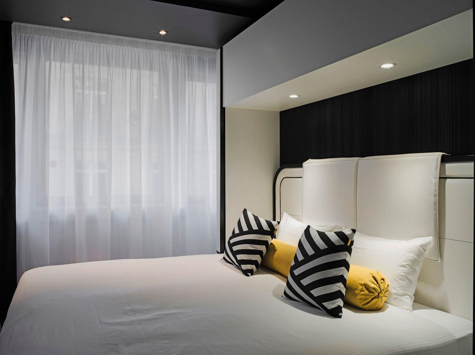 609/Photos/Chambres & Suites/Chambres/superieure/hotel-ekta-chambres-superieure-001.jpg